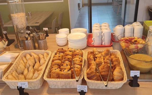 Moov'Appart Hotel Clichy