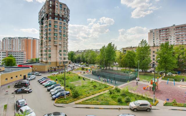 Apartments on Sovkhoznaya 41