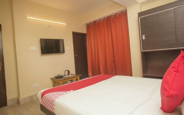 OYO 25087 Hotel Horizon