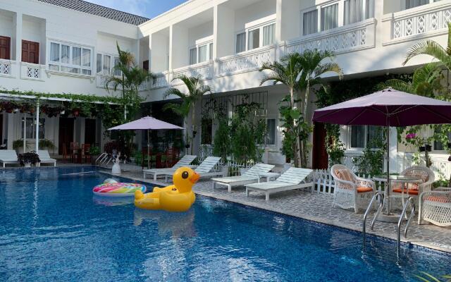 Lavender Resort