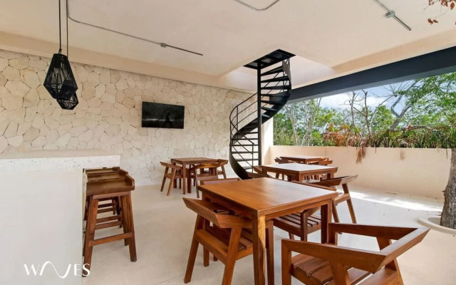 Spacious 3 Br w Private Pool Exclusive Gym