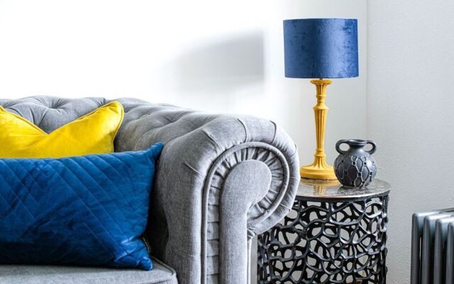 RWY Suite48