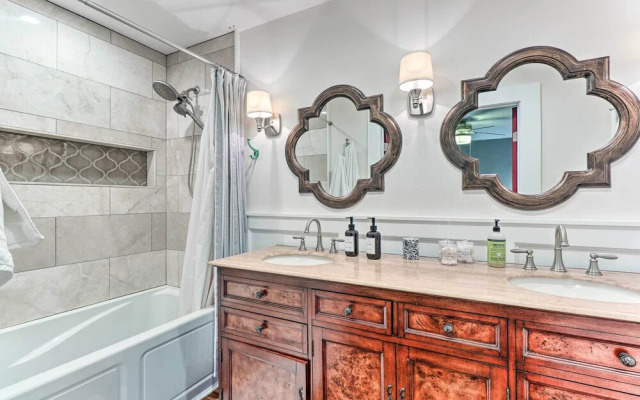 Pet-friendly Austin Ranch Home w/ Fire Pit!