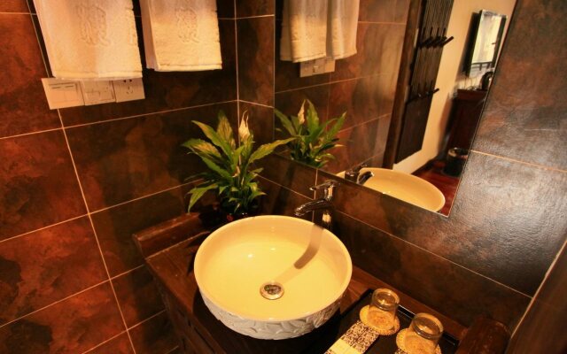 Lijiang Loulange Inn