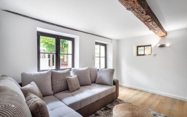 Smashing little house with AC and pool - Dodo et Tartine