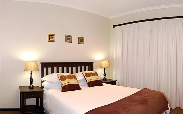 Lalapanzi Guest Lodge