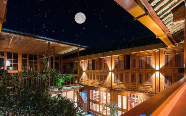Lijiang Sunshine Garden Villa