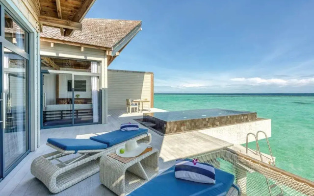 Kuredhivaru Resort & Spa Maldives