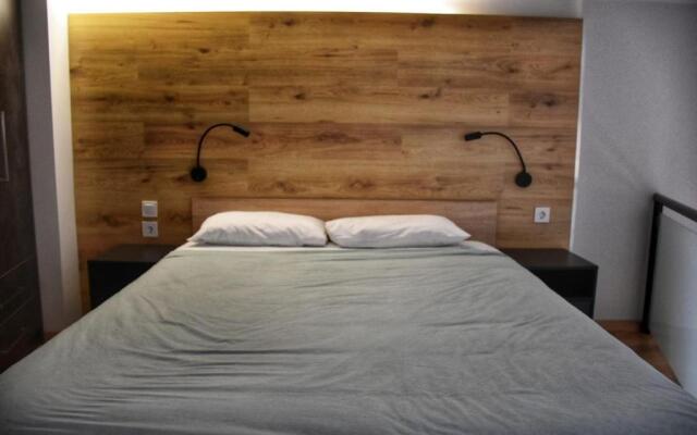 Serres Loft Apartment