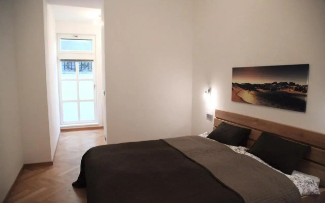 Cozy Studio in Smíchov by Prague Days