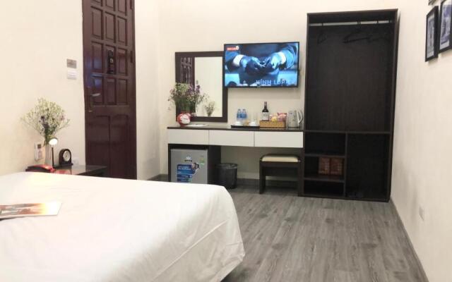 Hanoi Elpis Hotel