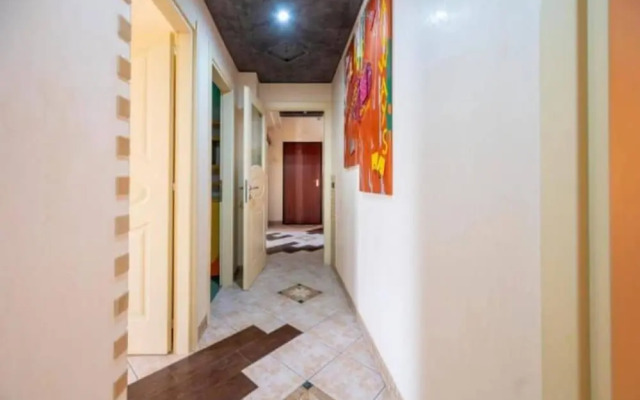 1st Floor Apartment in the City - air Conditioned - Wifi