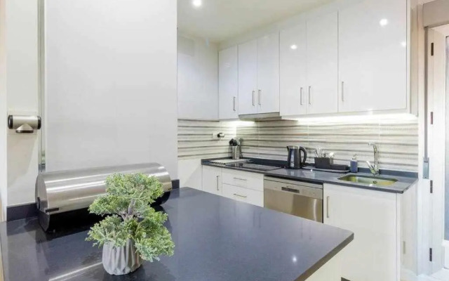 Pink OASIS-Orihuela Costa