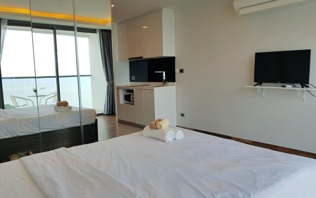 The Peak 1BR-1808 by Pattaya Holiday