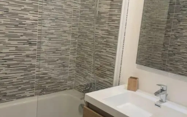 Appartement 200m de l'océan avec piscine extérieure
