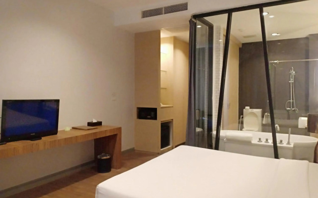 Tarawish Hotel
