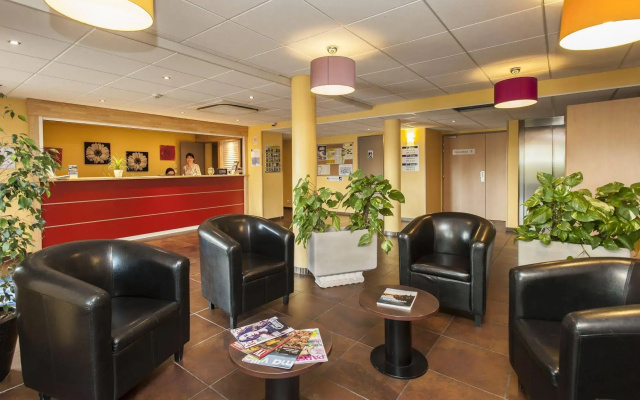 Brit Hotel Confort Montauban