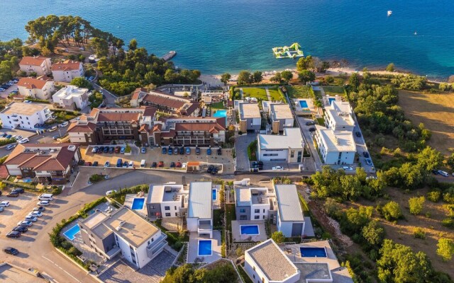 Amazing Apartment in Malinska With Wifi and 3 Bedrooms