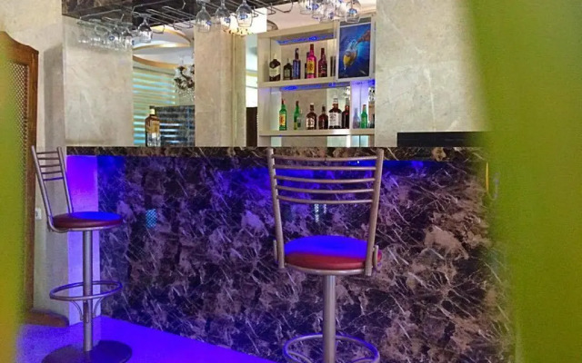 Grand Ezel Hotel