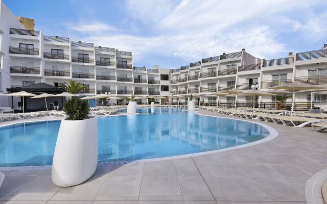 Palmanova Suites by TRH