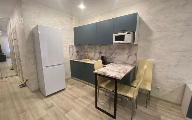 Апартаменты на улице Александра Курынова 4