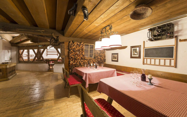 Hotel Alpenhof