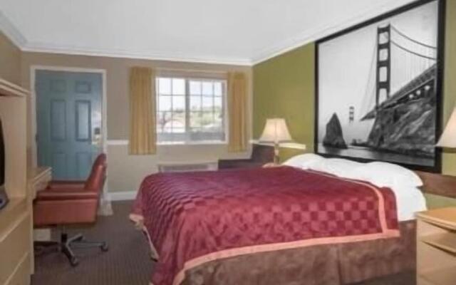 Super 8 Hayward Downtown