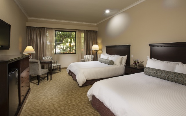 Coast Burbank Hotel