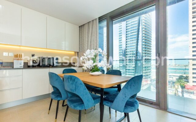 Homesgetaway- 2BR in Marina Gate Tower 2