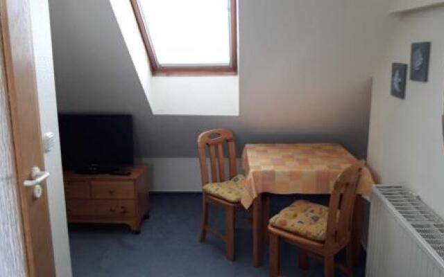 Fewo Sommergarten 4010_MANT