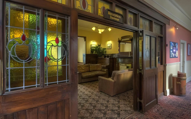 hotelImage