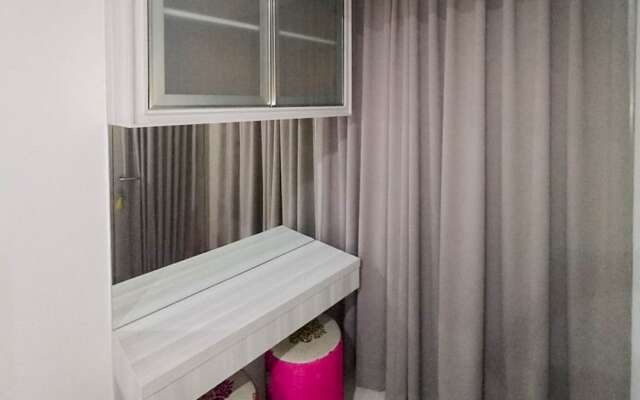 Best Deal And Comfy Studio Apartment Warhol Residences