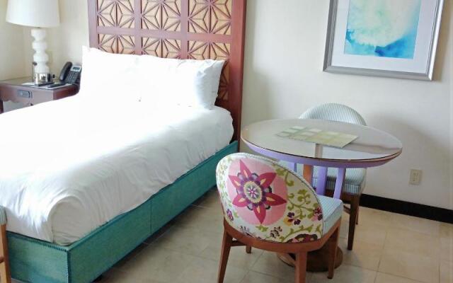 Marina Papagayo Suites