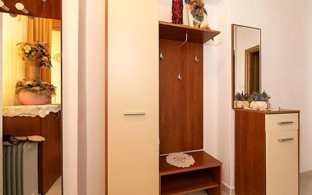 Apartment Tucepi 6695a