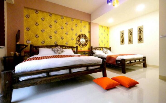 Ease Hostel