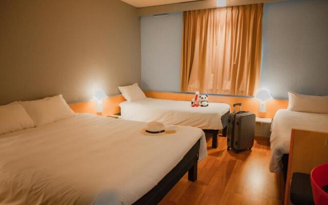 Ibis Colmar Est - Hotel Restaurant en Alsace