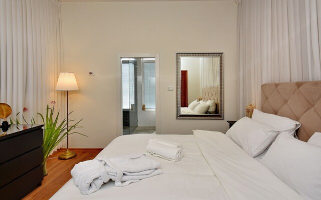 Vitoria House