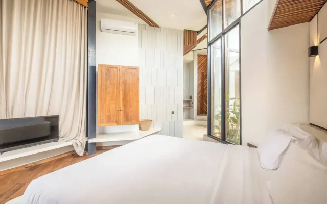 Modern 1-br Loft With Art Deco Vibe Shared Pool