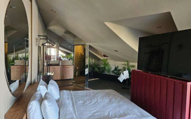 Tare Houses Hotel