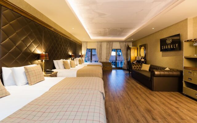 Signature Living at Shankly Hotel