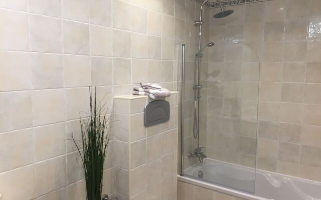 Luxurious SEA View Apartment