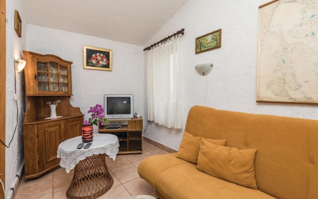 Stunning Home in Potocnica With Wifi and 1 Bedrooms