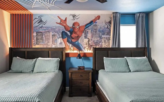 5BR Themed Bedrooms at Storey Lake
