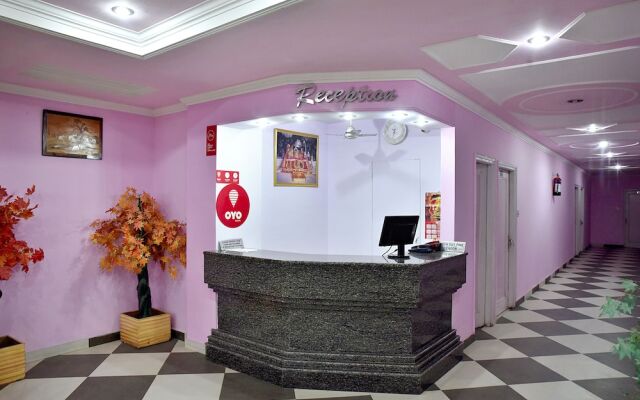 OYO 10752 Hotel Sitara International