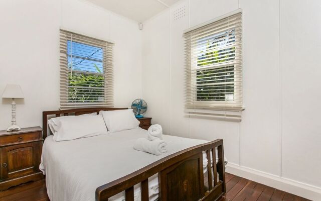 Frankies Beach House