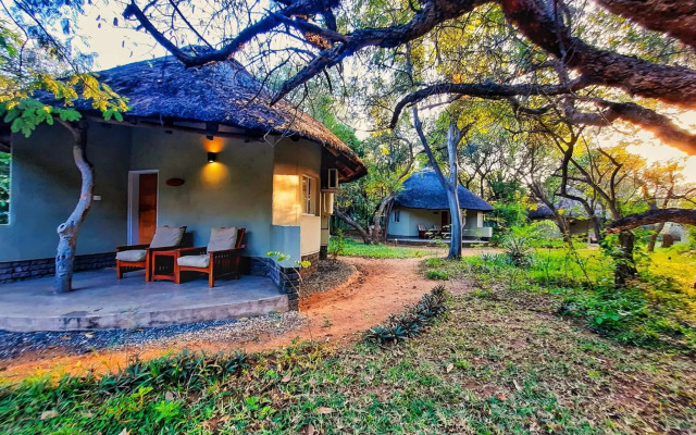 Sefapane Lodges and Safaris
