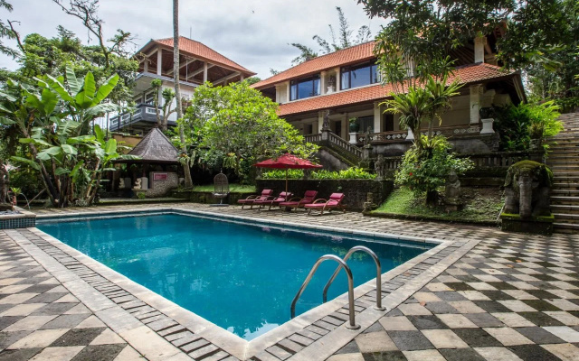 Arma Museum & Resort
