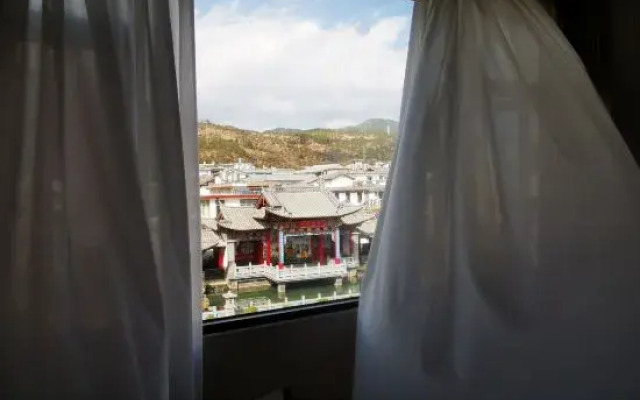 Lijiang Yixi Yixia Designer's Light - luxury Homestay (Gucheng Store)
