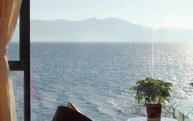 Mingyue.shineitaoyuan