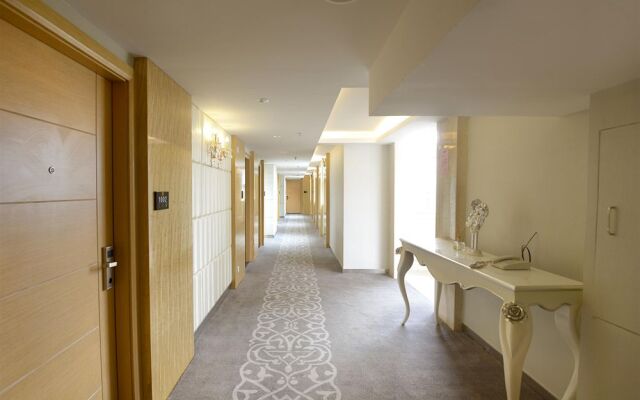 Minghong Hotel (Guangzhou Zhongshan Medical Dongshankou Metro Station)